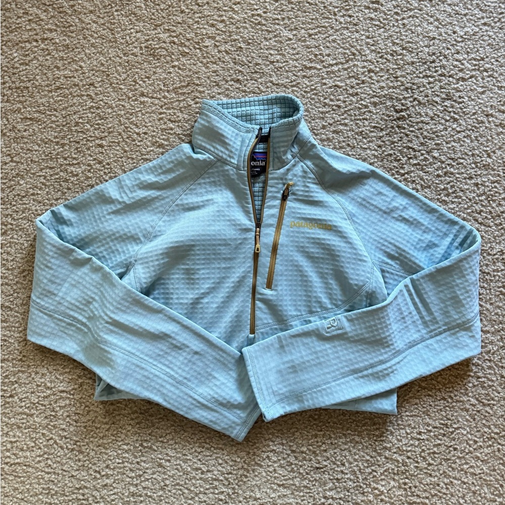 Patagonia Half Zip Pull Over Sweater